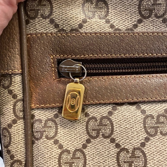 VINTAGE GUCCI CROSSBODY - Picture 4 of 14